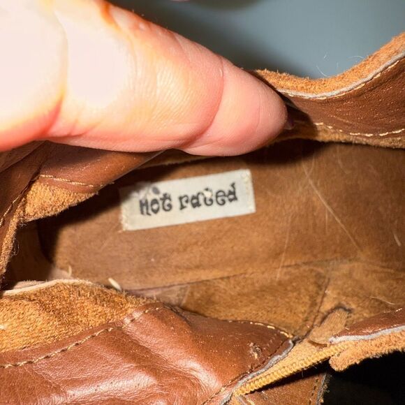 Hot Rated Tan Fringe Ankle Booties - Picture 6 of 7